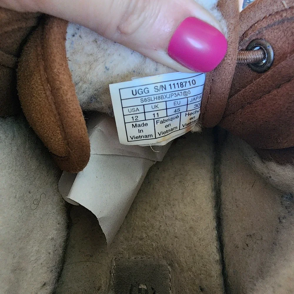 UGG sz 12